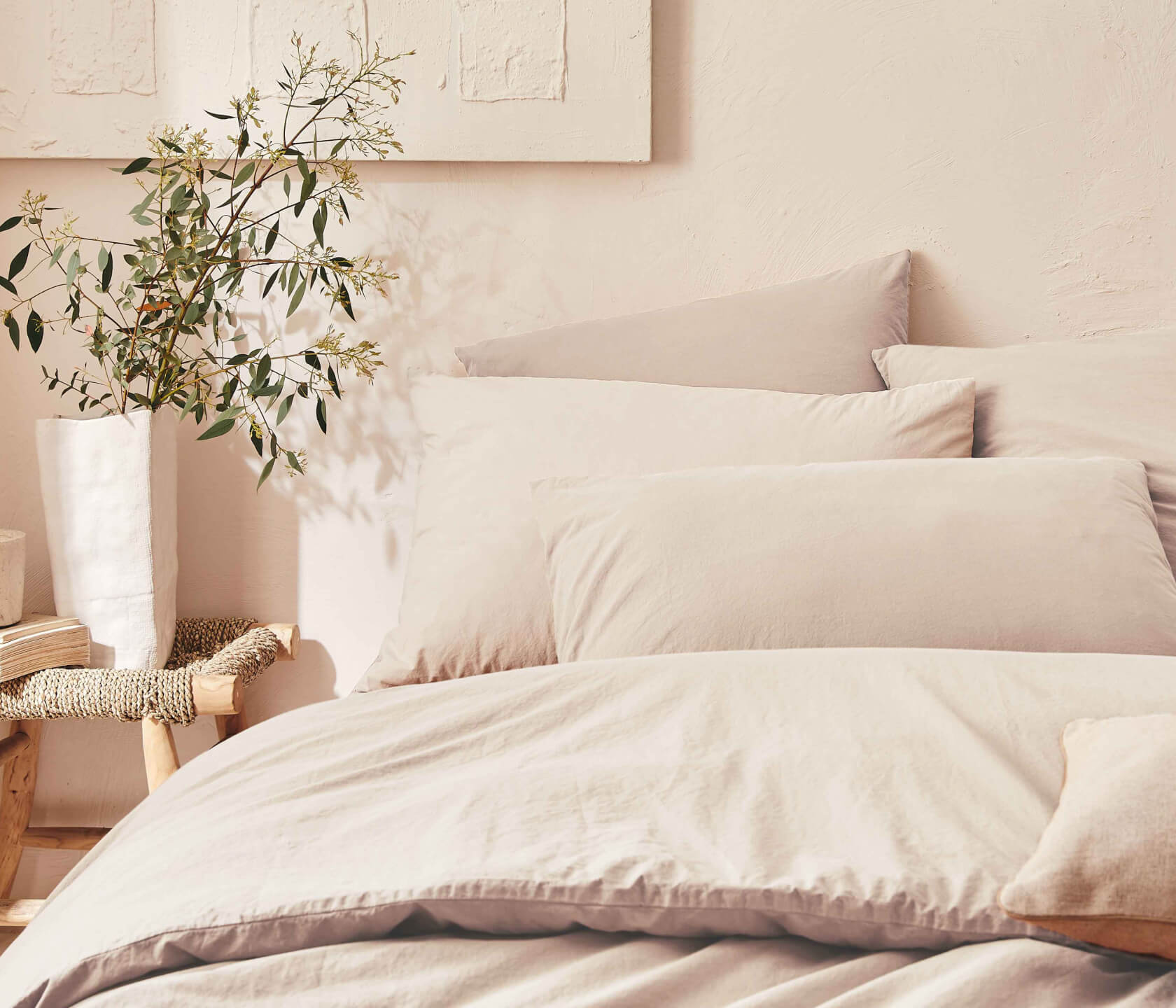 Pre-washed cotton pillowcase