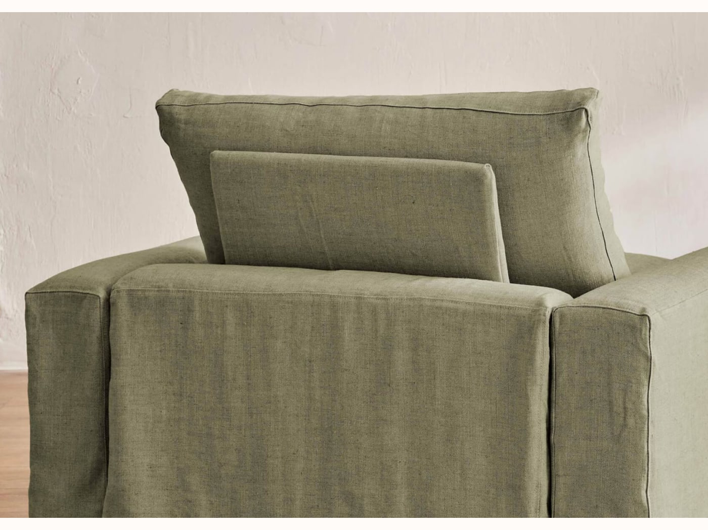 2-3-Sitzer-Ecksofa mit Hocker aus Leinen LENO