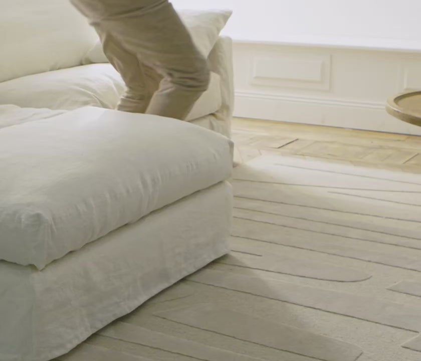 Charger la vidéo : Tapis graphique en laine JOAO